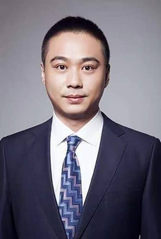 周滨（执业医生）