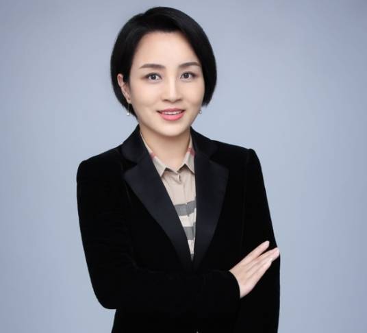 赵秀丽（核桃战略咨询创始人兼董事长、新华网高级顾问）