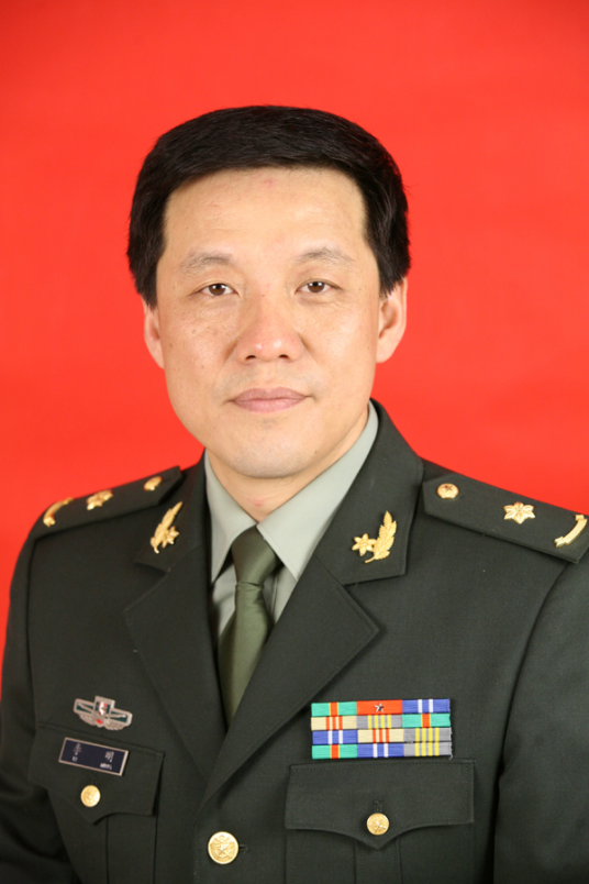 李明（第二军医大学长海医院骨科主任医师）
