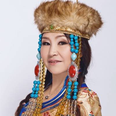 父亲的草原母亲的河（包萨仁高娃演唱歌曲）