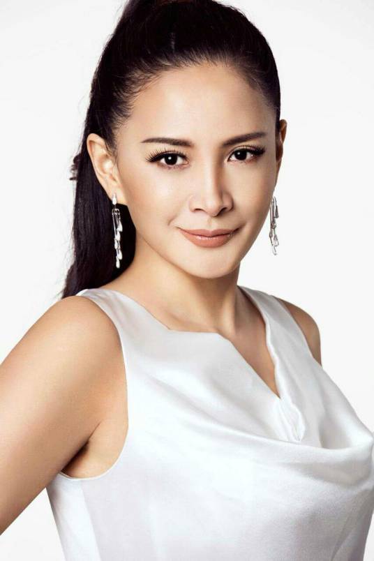 李昀轩（环球夫人大赛全球执行主席）