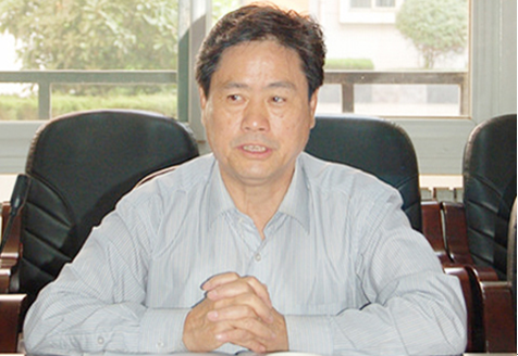 陈明华（清华大学副所长）