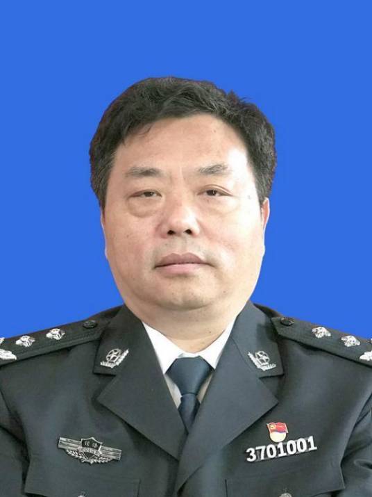 吴磊（山东省司法厅原党委副书记）