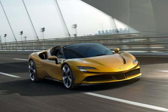 法拉利SF90 Spider