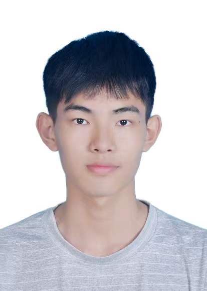 丁鹏杰（歌手、音乐制作人、诗人、词曲创作人、作家、企业家、娱乐经纪人、湛江雷州市“才艺好少年”）