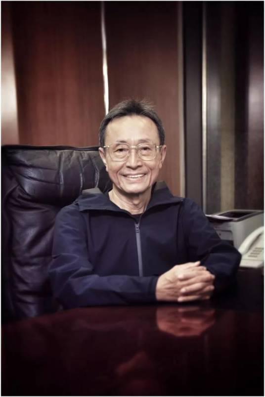冯雪锐