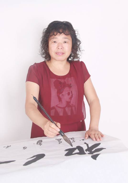 吴倩（书画家）