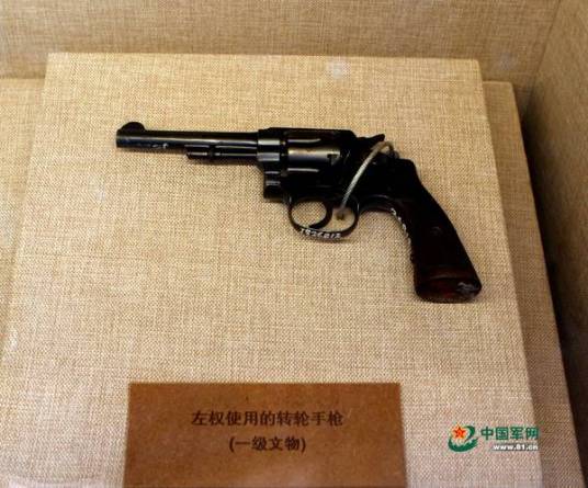 俄罗斯M1895纳甘转轮手枪
