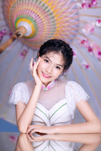 陈依妙