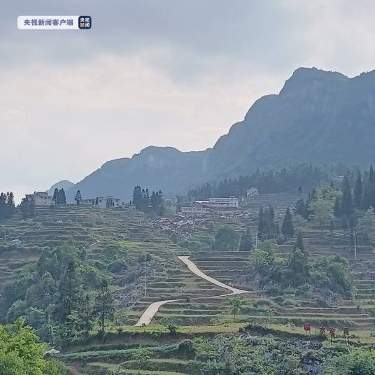 5·8织金山体垮塌