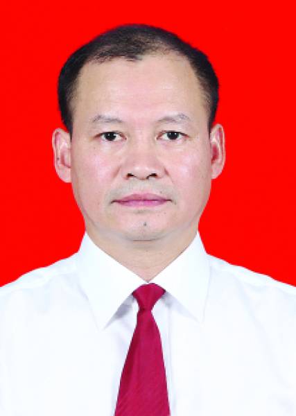 蒋春华（广西壮族自治区桂林市委常委、常务副市长）
