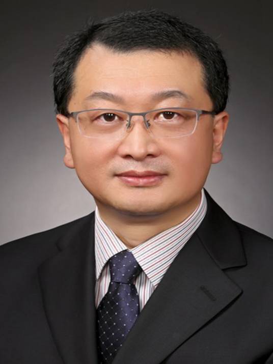 史飞（空军特色医学中心皮肤科主任医师）