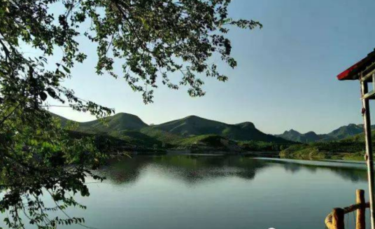 盘古村（河北省顺平县盘古村）