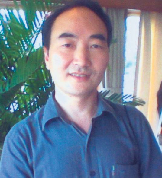 赵德荣（投融资专家）