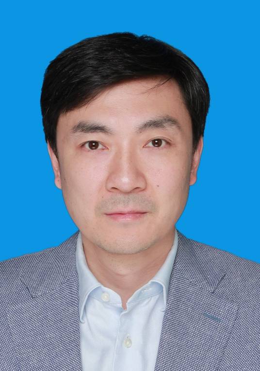 邓超（四川攀西地区资源开发办公室专职副主任）