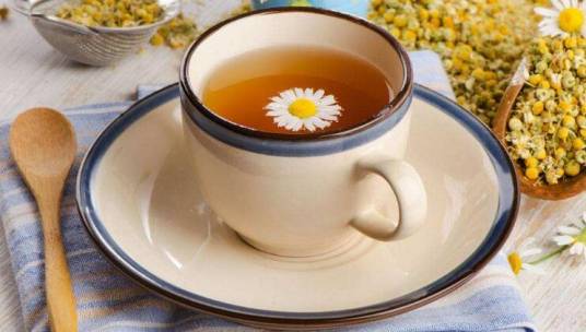 蜂蜜菊花茶
