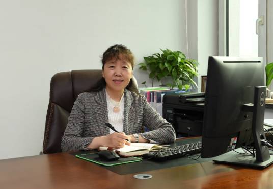 陈静（黑龙江省社会科学院原副院长）