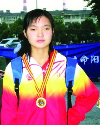 李桂芝（中国残疾人游泳运动员）