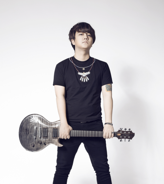 陈直（中国好声音第三季学员、唱作人）