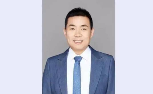 李飞飞（阿里巴巴集团副总裁、阿里云数据库产品事业部负责人，ACM,CCF,IEEE会士）