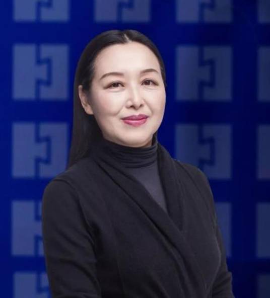 陈茵（珠海华发实业股份有限公司董事局副主席、总裁、华南大区董事长）