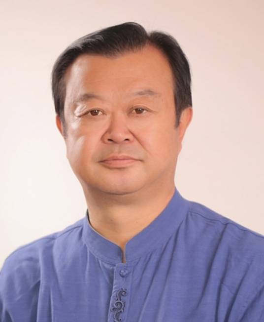 唐突（青海大唐文化产业集团有限公司董事长）