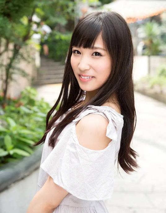 荣川乃亚
