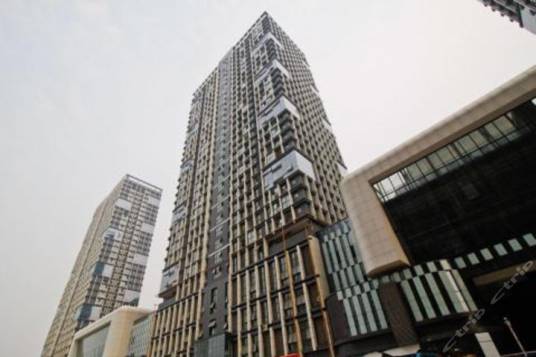 安粮城市广场QQ公寓