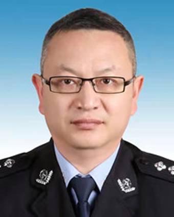 郑柯（江西省抚州市公安局党委副书记、常务副局长）