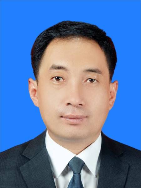 李强（甘肃省平凉市委秘书长）