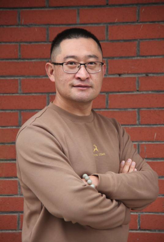 任鸣（中国艺术研究院访问学者）