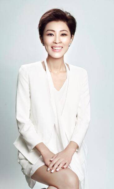 杨晋（主持人）
