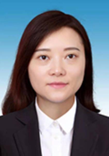 张媛（湖北省恩施土家族苗族自治州建始县委副书记、政法委书记）