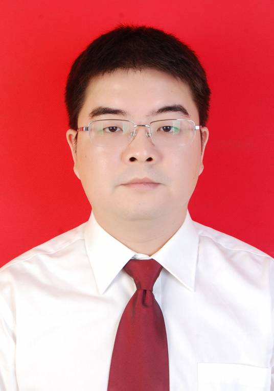 莫雄（湖南省郴州市人力资源和社会保障局局长）