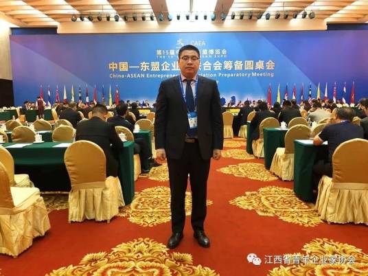 林峰（正邦集团副总裁，江西正邦科技公司总经理）