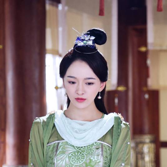 青鸾（古装神话剧《哪吒降妖记》神异山二公主）