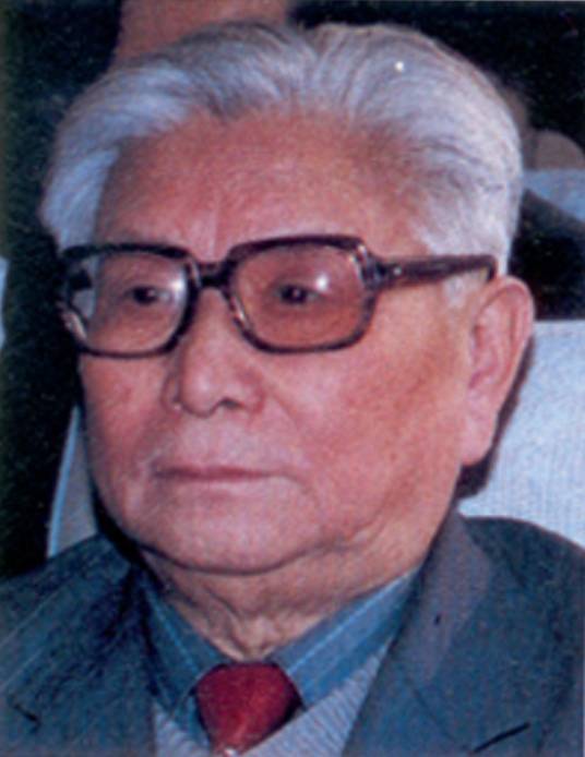于北辰（中央教育行政学院原常务副院长兼党委书记）