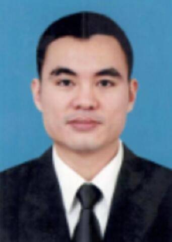 吴晓锋（汕头经济特区保税区管理委员会副主任、党委委员）