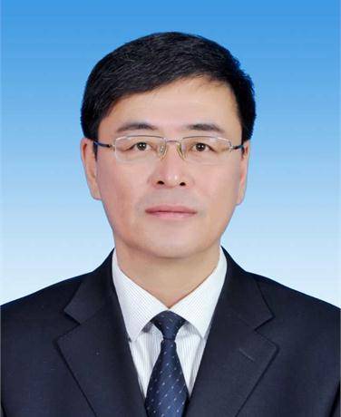 刘长春（内蒙古自治区党委统战部副部长、宗教局局长）
