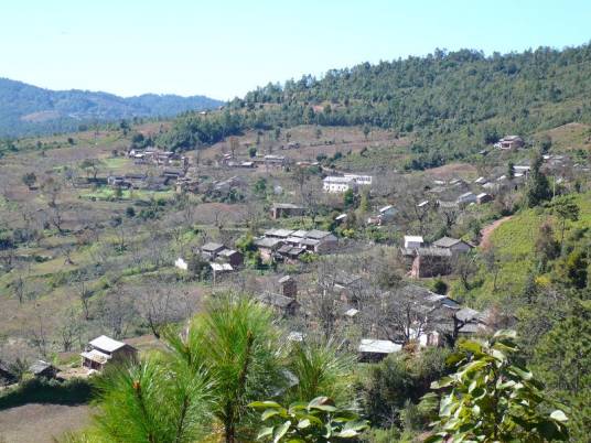 密马村