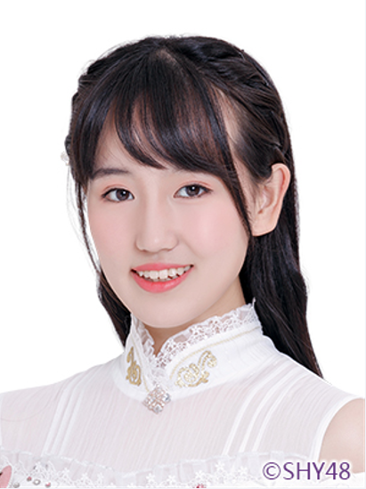 董思佳（中国女歌手，SHY48成员）