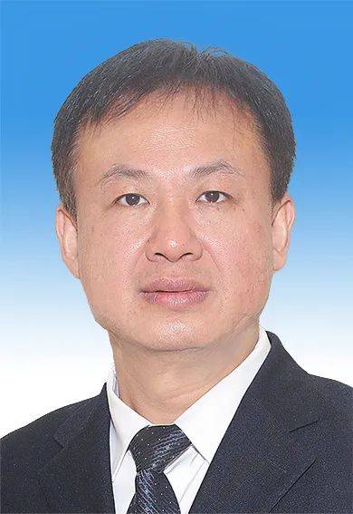 李键（民革中央委员，民革广东省委会专职副主委兼秘书长，广东省人大常务委员会委员）