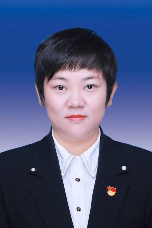 刘秋宏（贵州省毕节市赫章县政府党组副书记、经开区党工委副书记、主任）