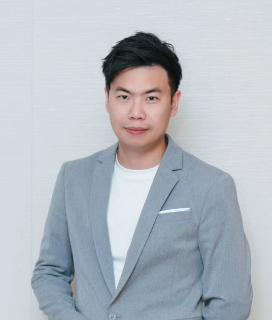 陈卓贤（广东博亚建筑设计院装修设计院设计总监）