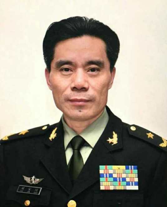 刘家国（第十四届全国人大环境与资源保护委员会委员，中央军委国防动员部原政委）