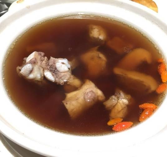 广东肉骨茶