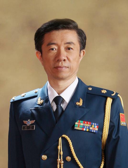 赵平（空军总医院中西医结合正骨治疗科主任）