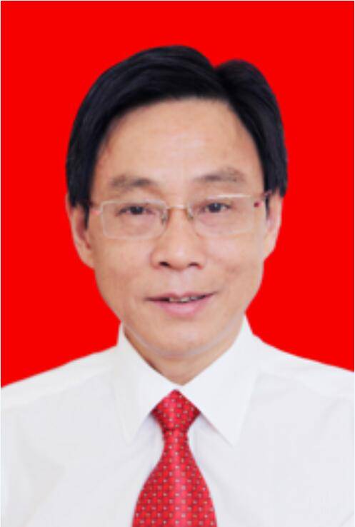 左敏（江西省庐山市人大常委会副主任、党组成员）