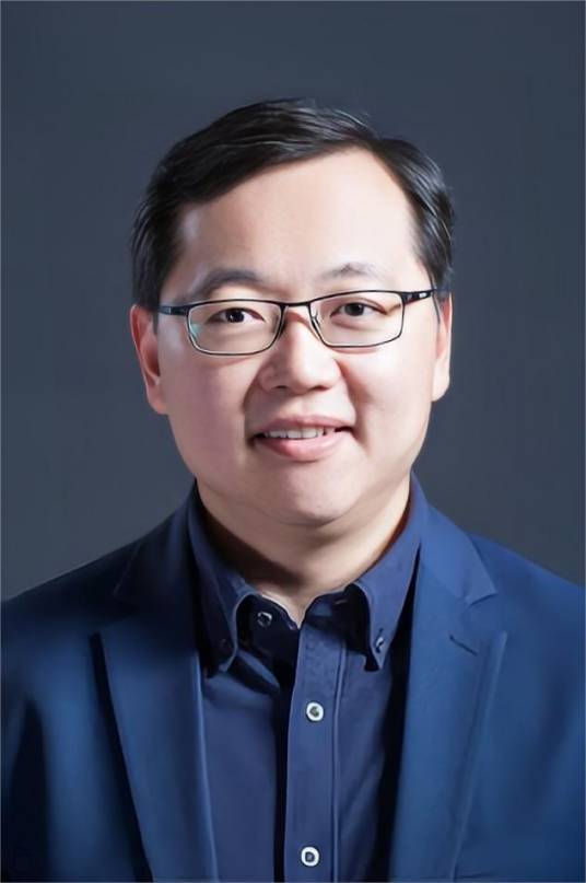 黄镇（东南大学土木工程学院党委委员、副院长）