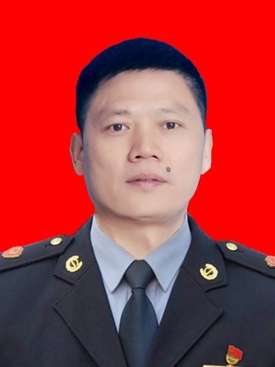 王毅（贵州省遵义市桐梓县市场监督管理局党组成员、副局长）